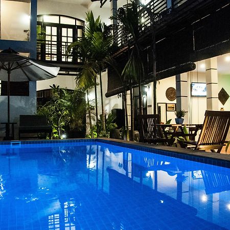 Private Boutique Home With Pool, The Fin Inn Siem Reap Bagian luar foto