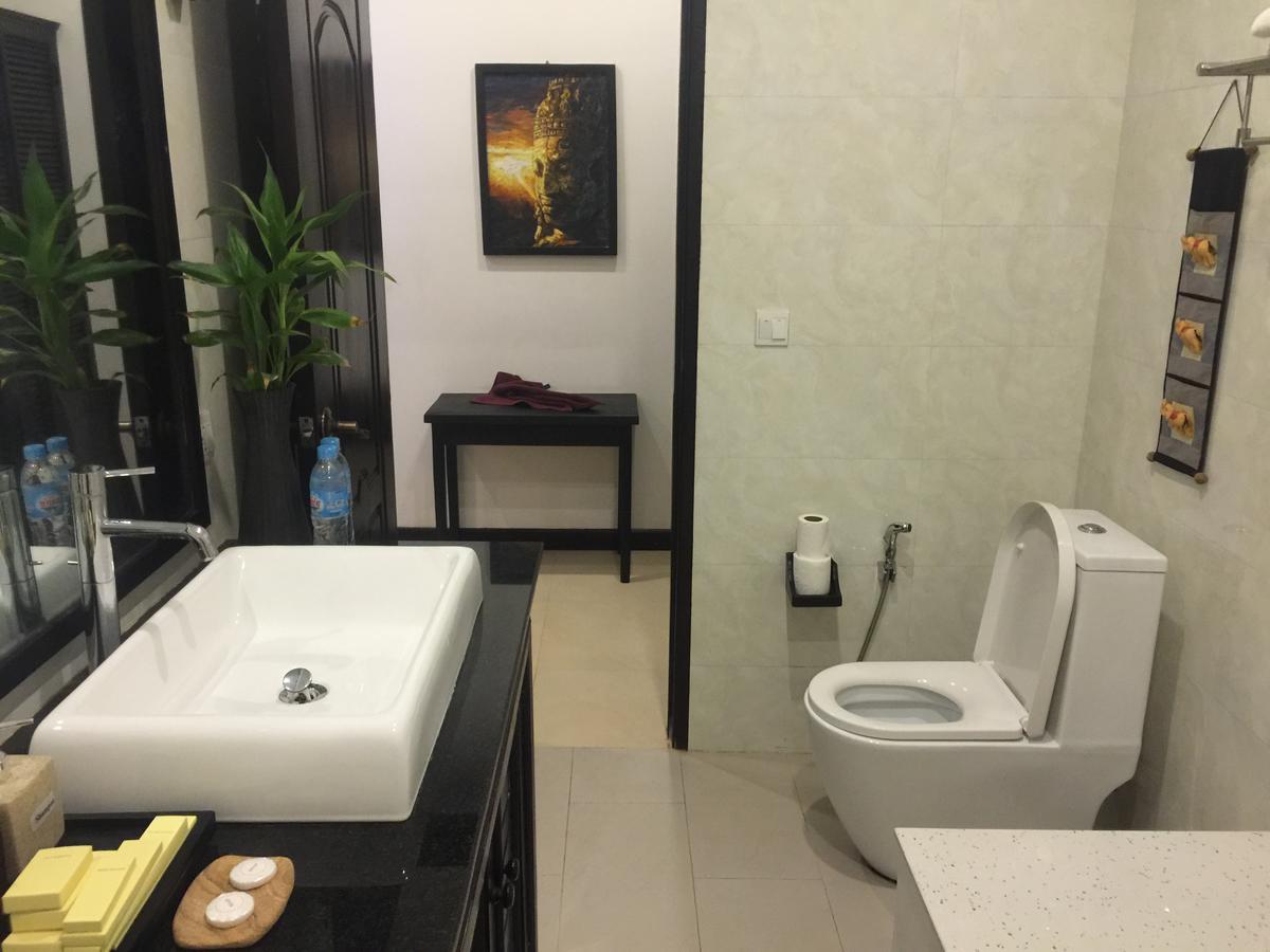 Private Boutique Home With Pool, The Fin Inn Siem Reap Bagian luar foto