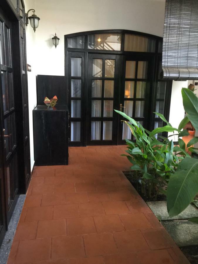 Private Boutique Home With Pool, The Fin Inn Siem Reap Bagian luar foto