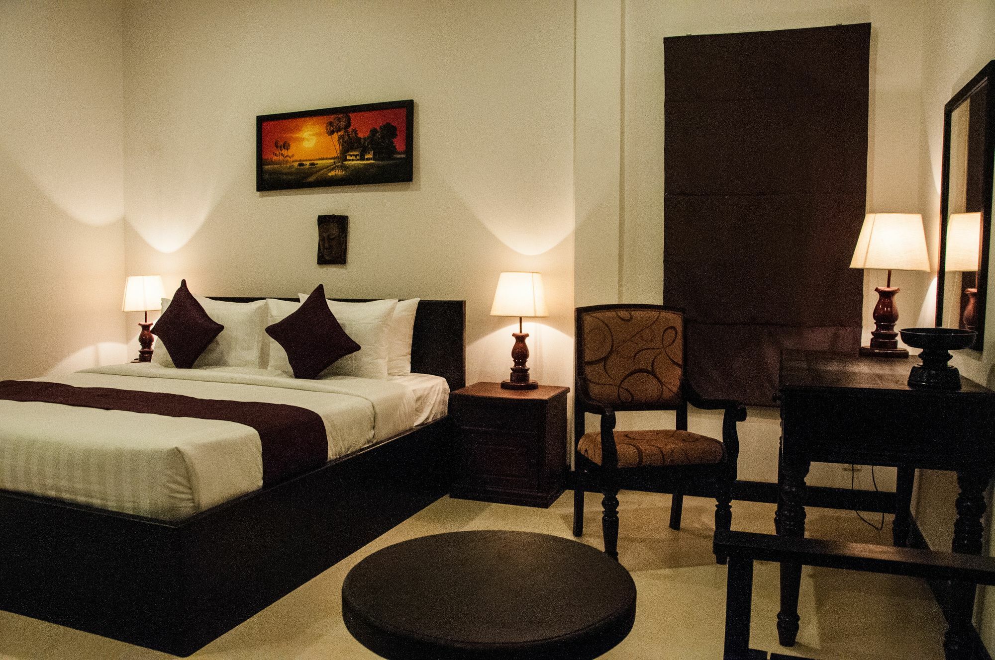Private Boutique Home With Pool, The Fin Inn Siem Reap Bagian luar foto